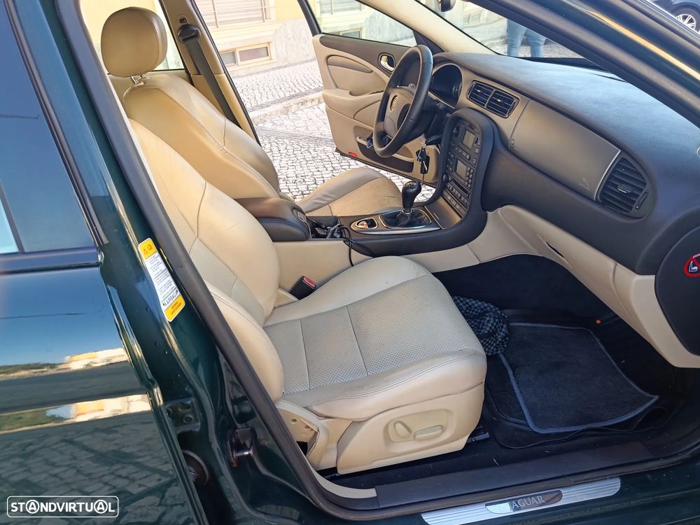 Jaguar S-Type 2.7 Twin Turbo Executive - 10