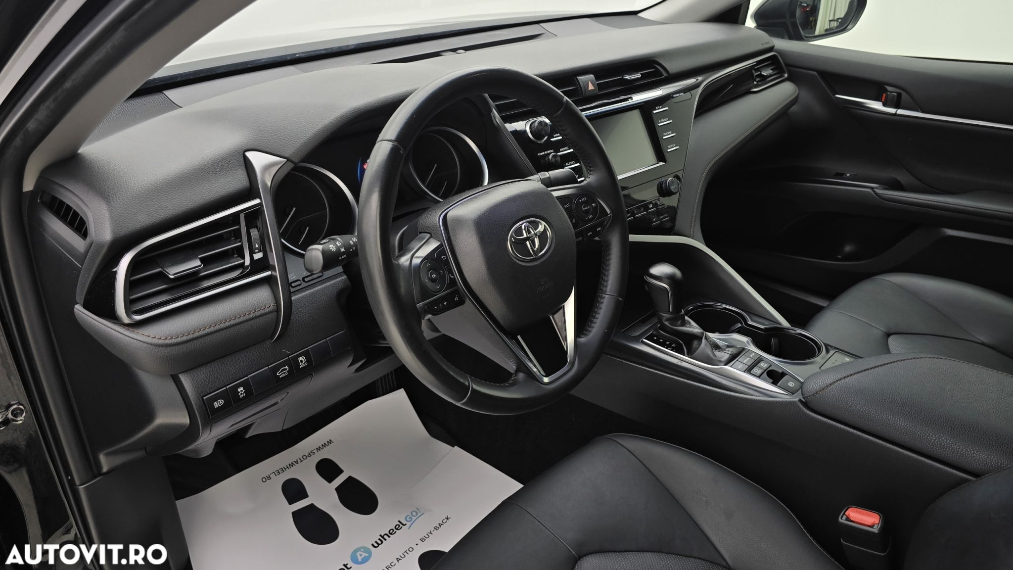 Toyota Camry - 13