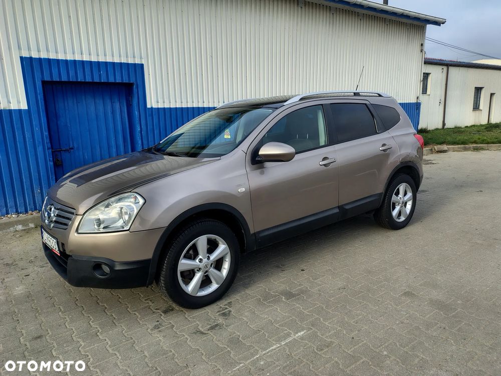 Nissan Qashqai+2 2.0 visia - 3
