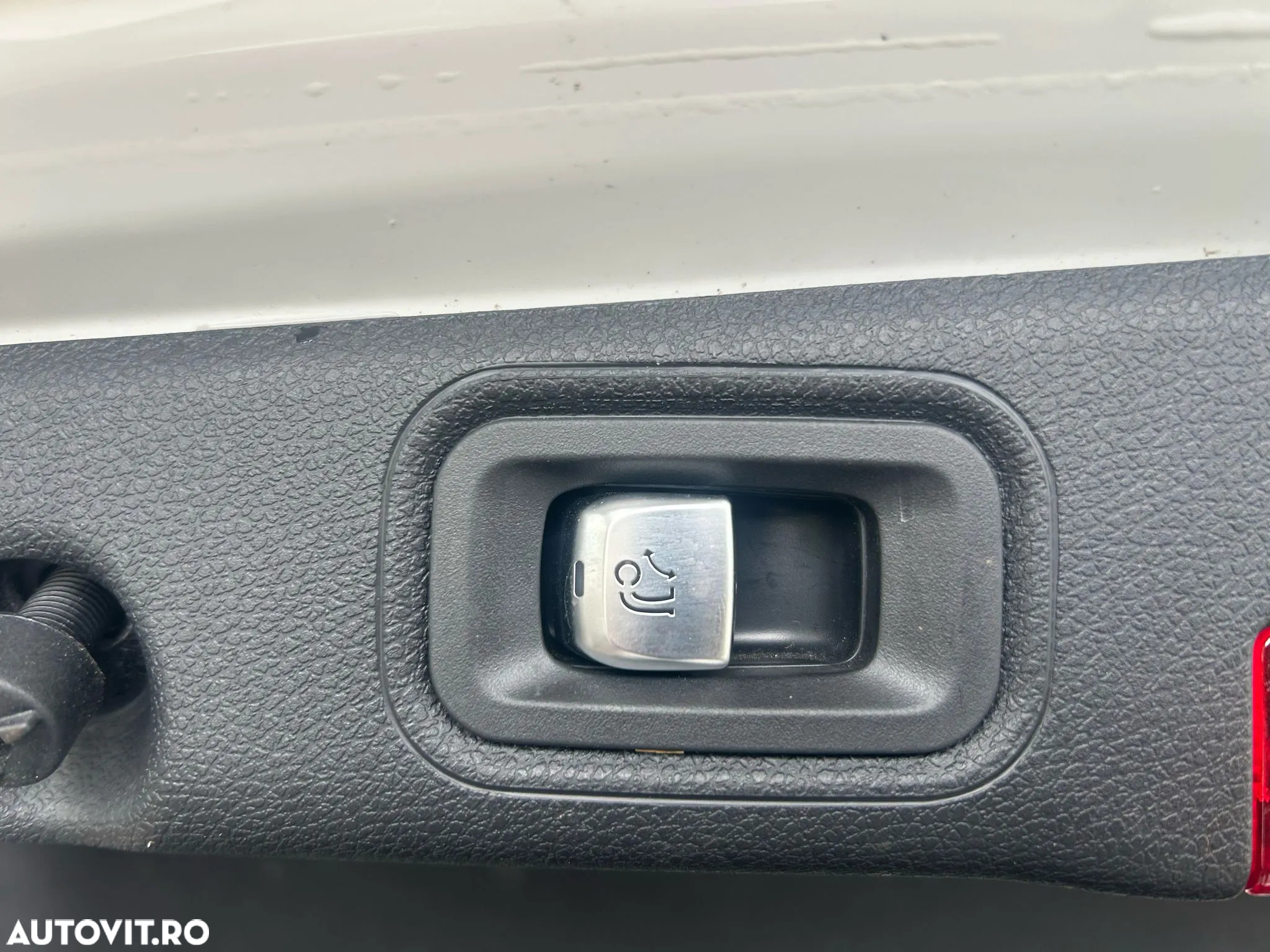 Mercedes-Benz E 300 de 4Matic 9G-TRONIC Avantgarde - 14