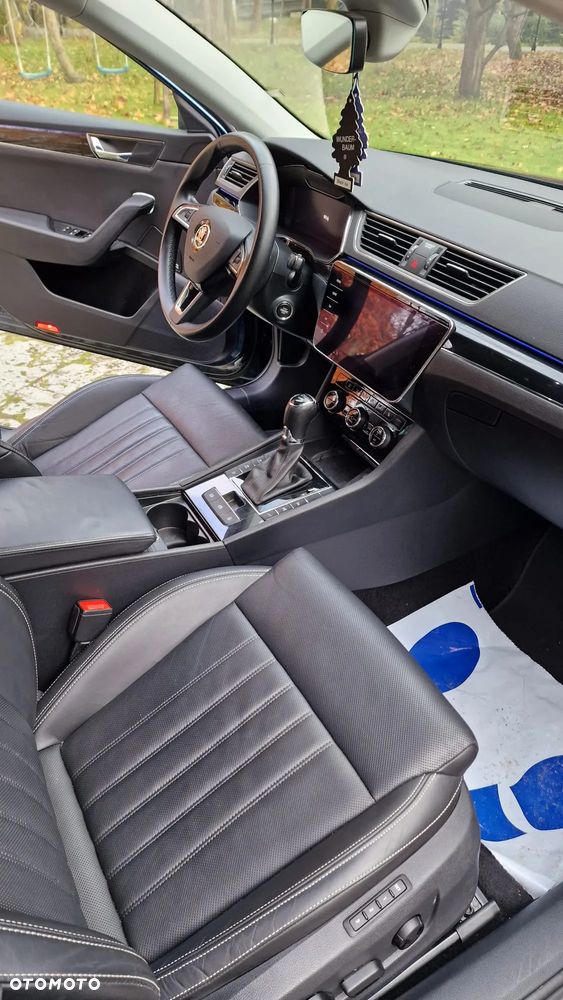 Skoda Superb 1.4 TSI Plug-In Hybrid L&K DSG - 10