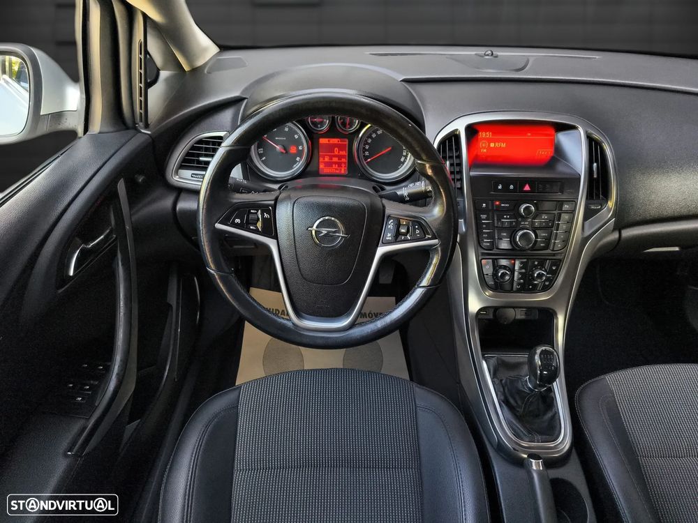 Opel Astra 1.7 CDTi Selection Business - 8