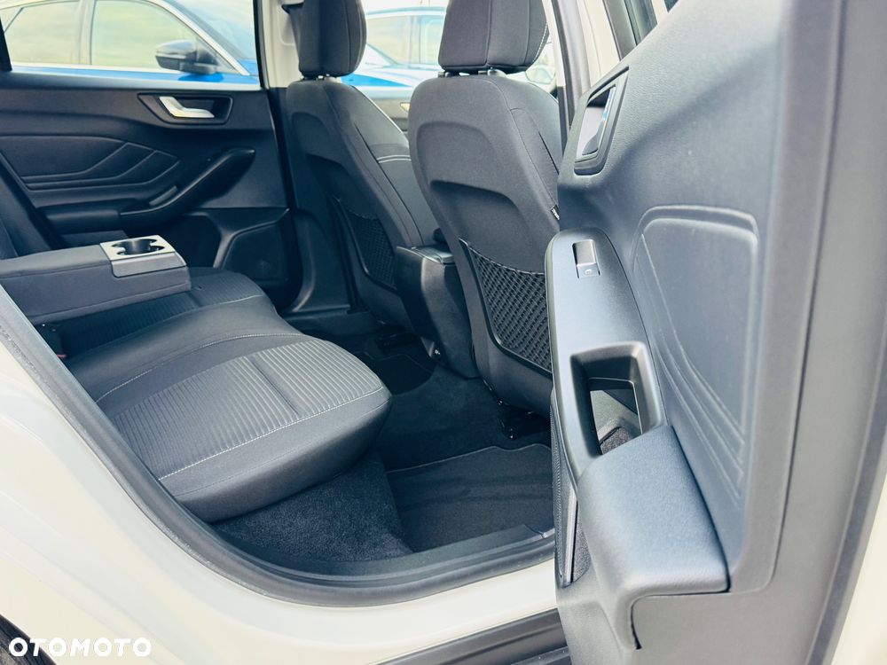 Ford Focus 1.5 EcoBlue STart-Stopp-System TITANIUM - 28