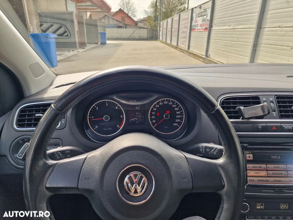 Volkswagen Polo - 11