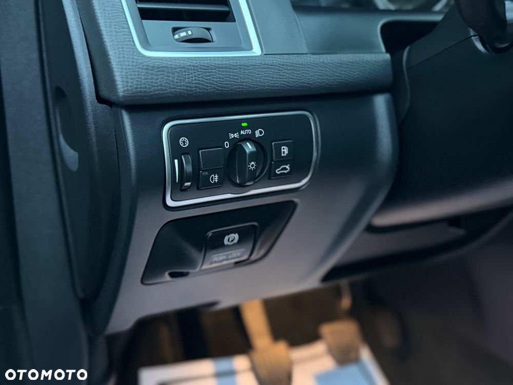 Volvo XC 60 D4 Drive-E Momentum - 29