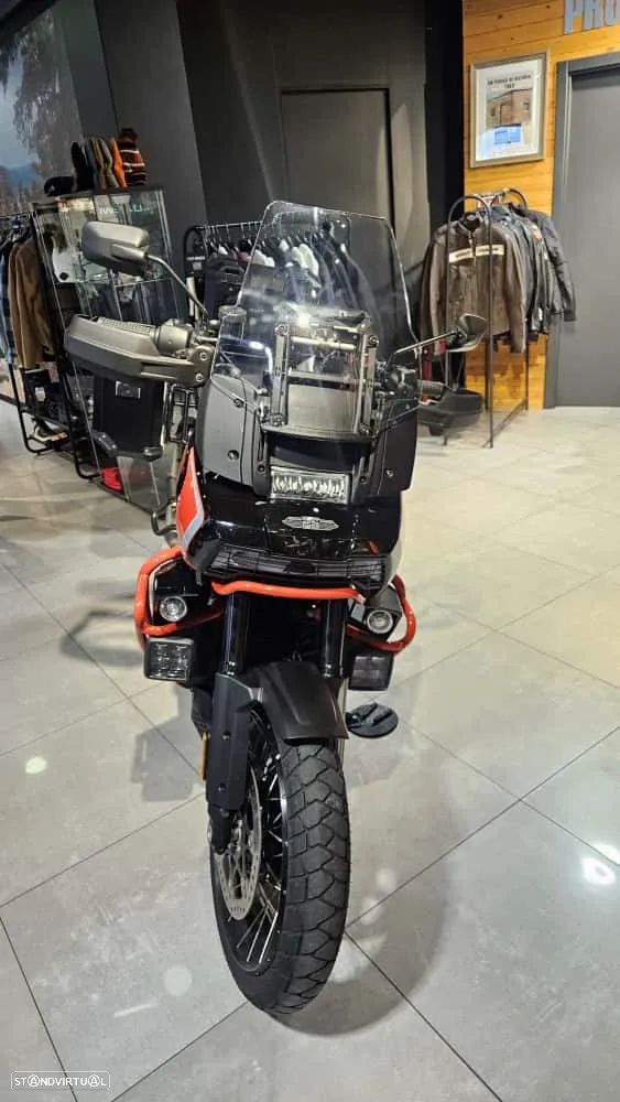 Harley-Davidson Pan America CVO - 16