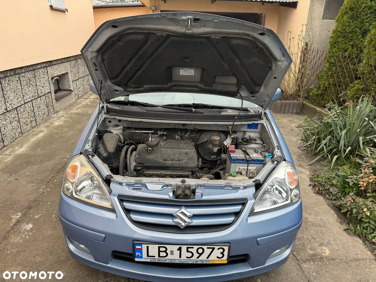 Suzuki Liana 1.6 - 9