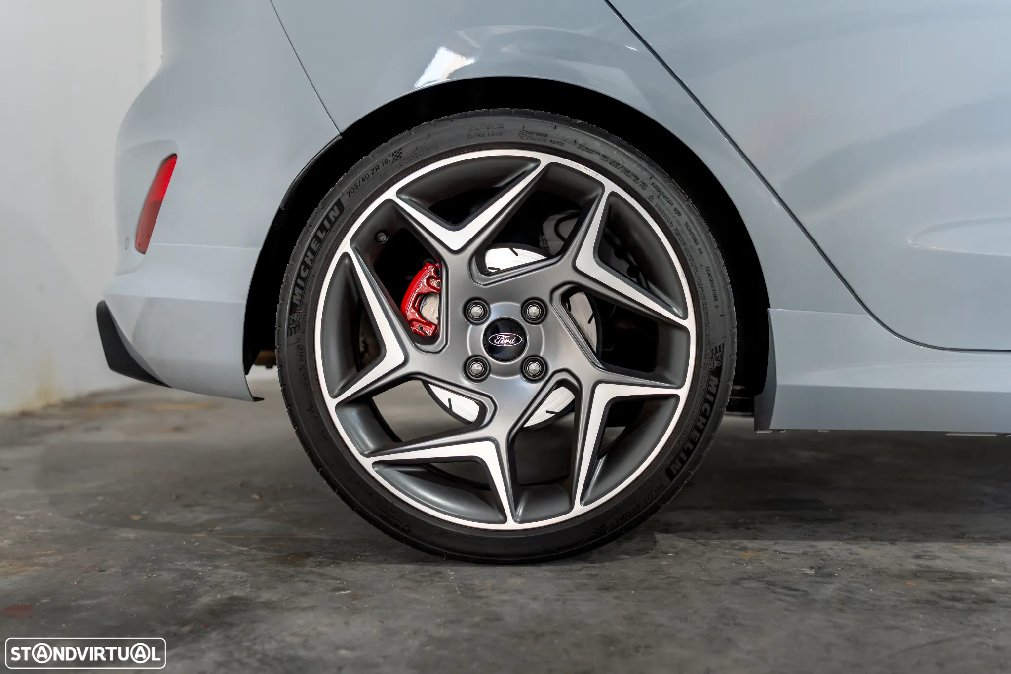 Ford Fiesta 1.5 EcoBoost S&S ST X - 13