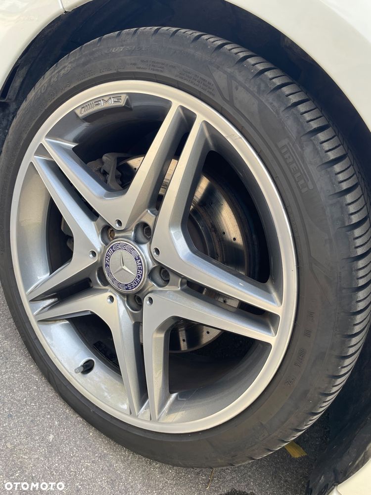 Mercedes-Benz CLA 250 4-Matic AMG Line - 36