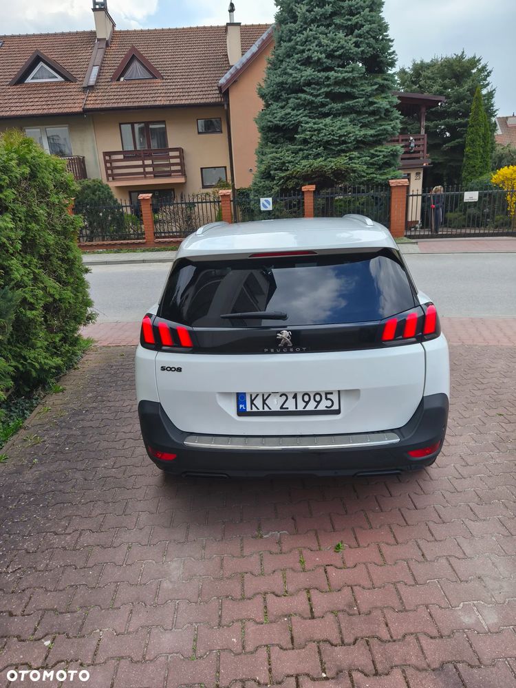 Peugeot 5008 1.5 BlueHDi Allure S&S EAT8 - 16
