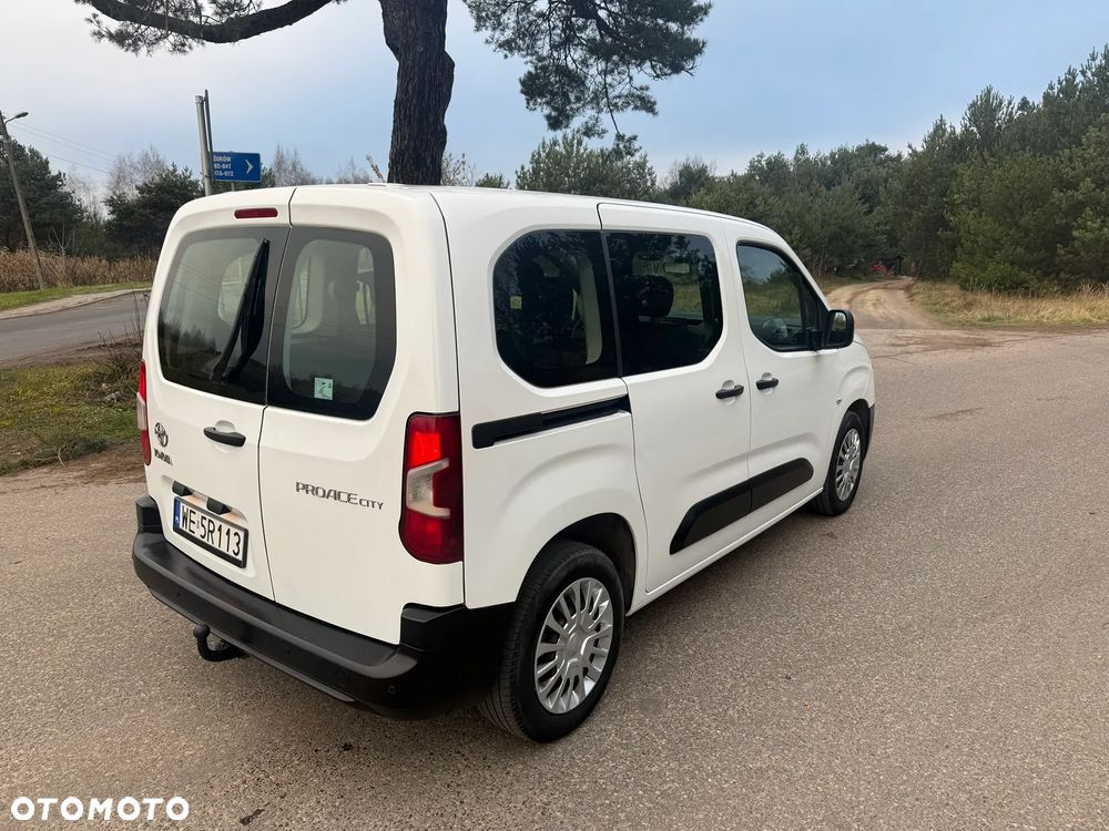 Toyota Proace City Verso 1.5 D-4D Family - 8