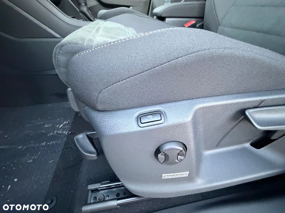 Volkswagen Touran 1.5 TSI EVO Highline DSG - 10