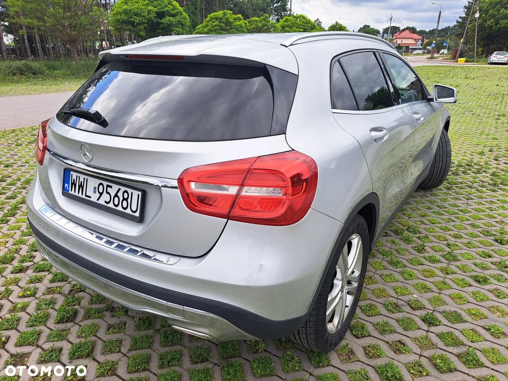 Mercedes-Benz GLA 200 (CDI) d - 9