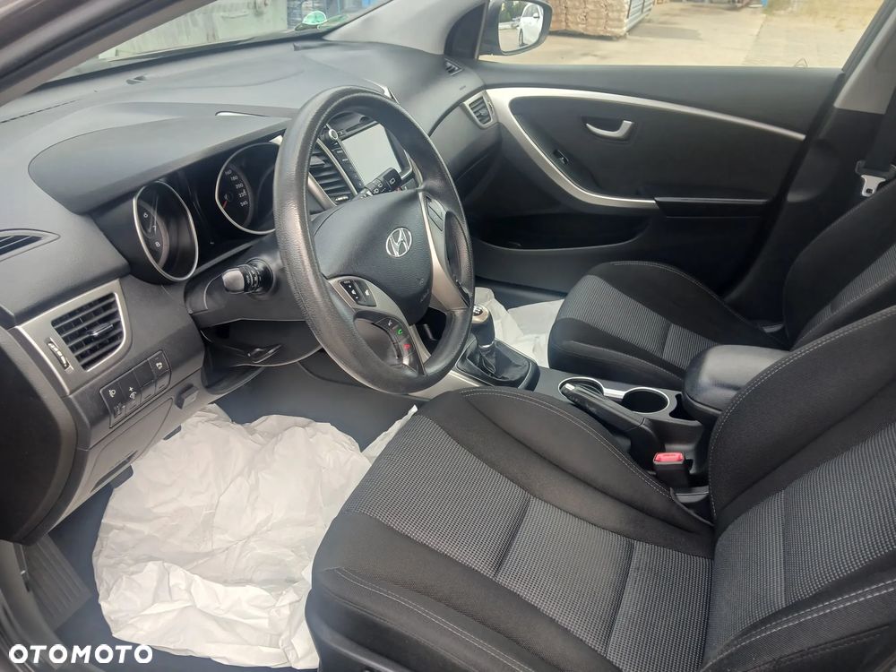 Hyundai i30 1.4 Advantage - 2