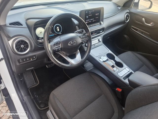 Hyundai Kauai 39 kWh Premium - 27