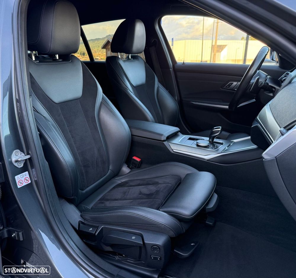 BMW 330 e Touring Pack M Auto - 27