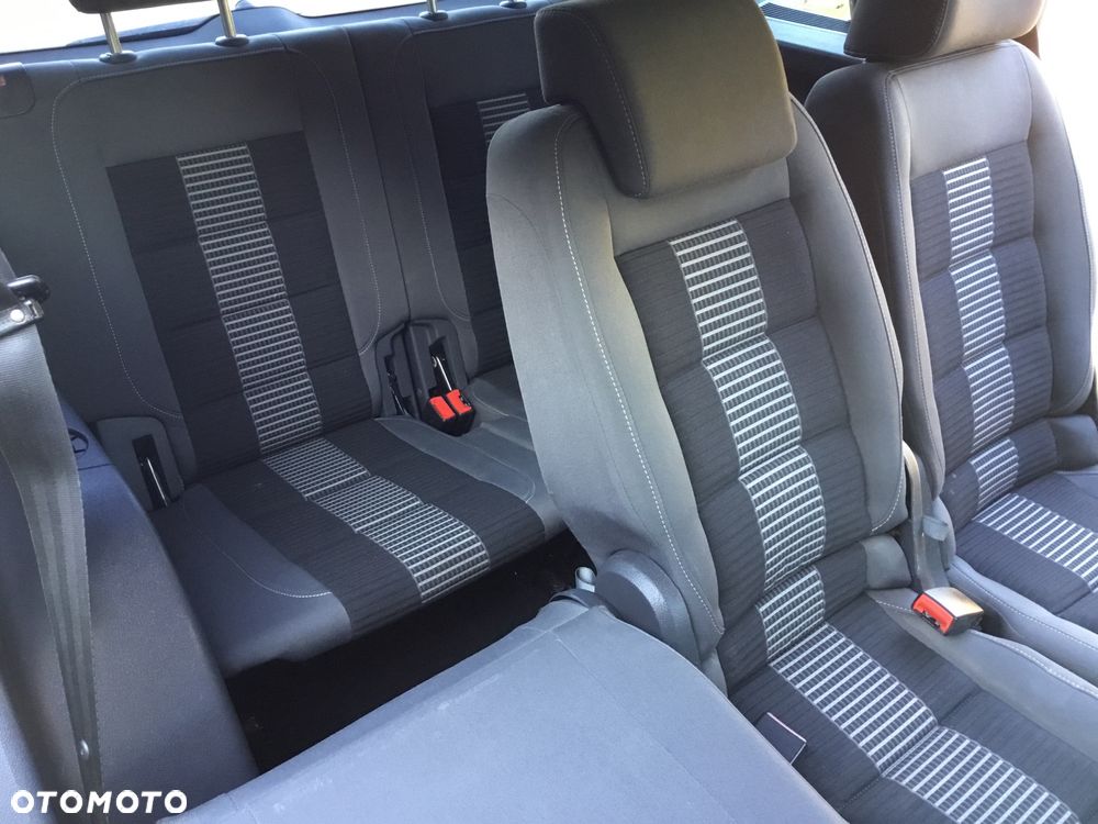 Volkswagen Touran 1.6 United - 7