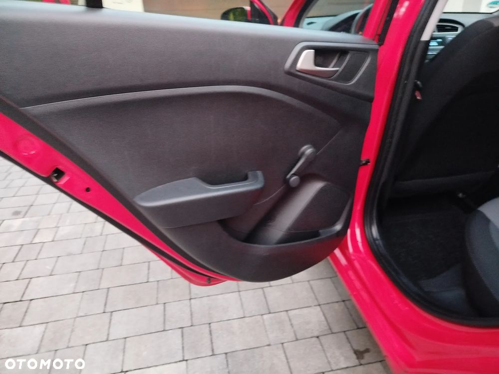 Hyundai i20 1.2 Comfort - 14