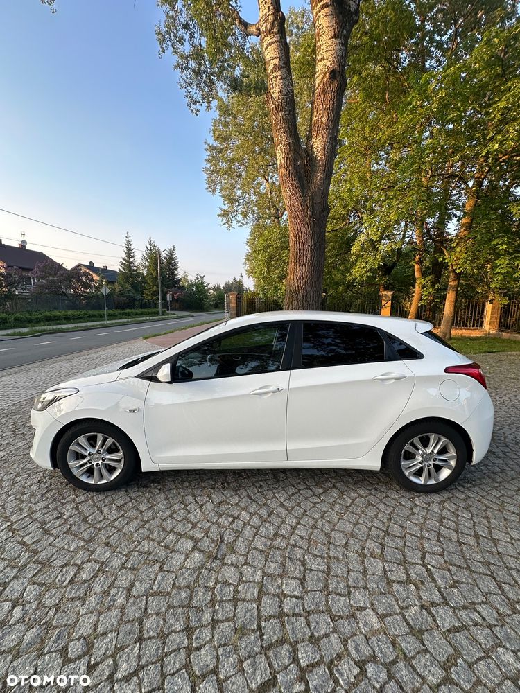 Hyundai i30 1.6 CRDi Comfort - 3