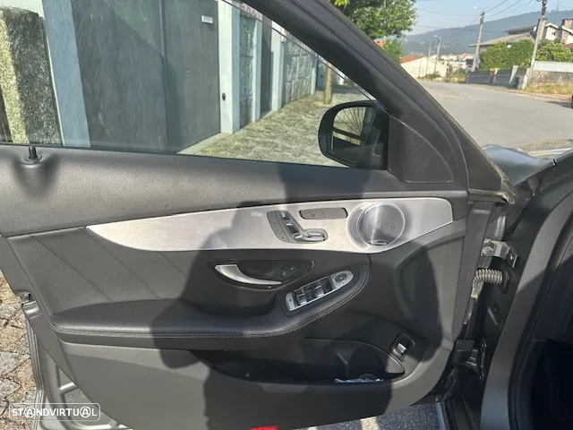 Mercedes-Benz C 300 de AMG Line - 7