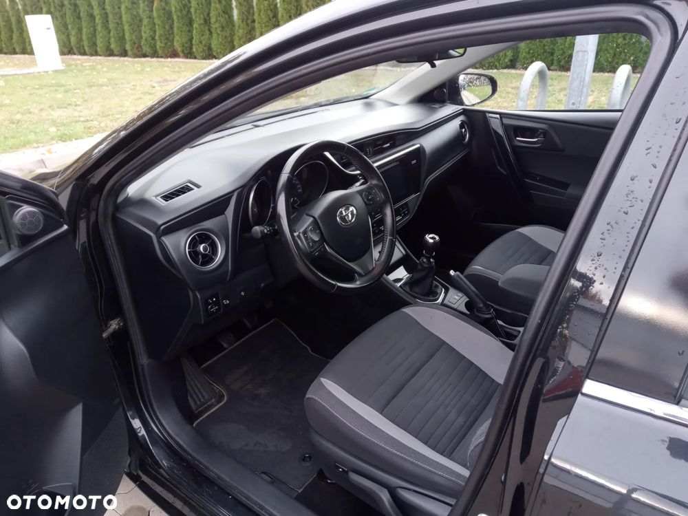 Toyota Auris 1.2 Turbo Edition-S - 9