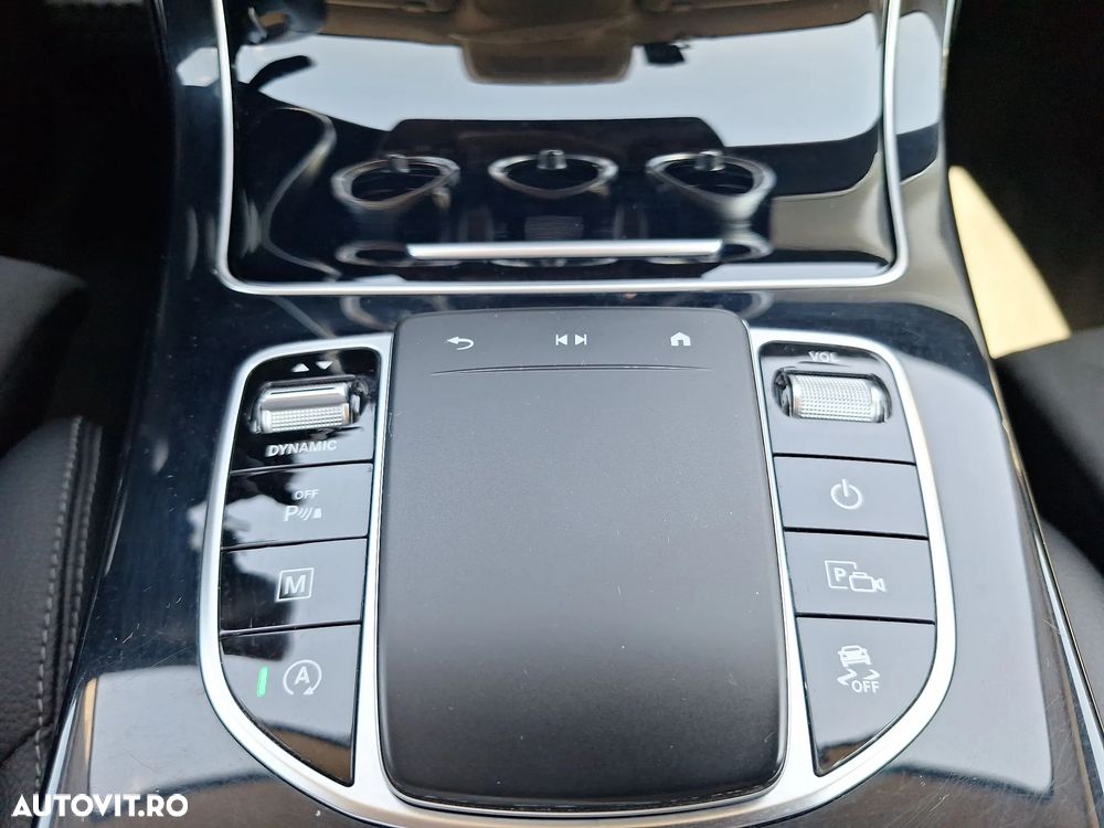 Mercedes-Benz GLC 200 4MATIC - 23