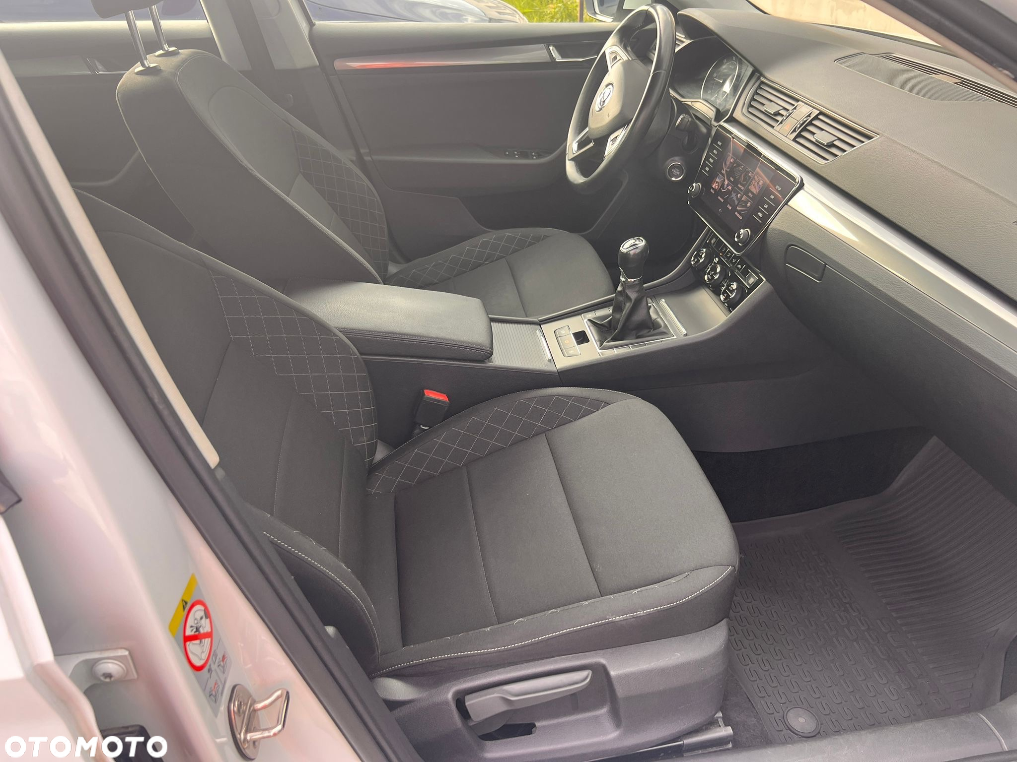 Skoda Superb - 20