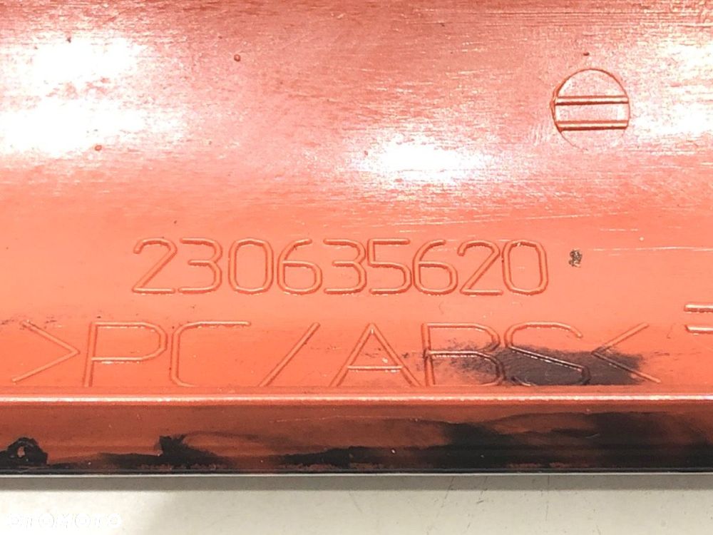 LISTWY DEKOR  OPEL SIGNUM liftback (Z03) 2003 - 2008 2.2 direct (F48) 114 kW [155 KM] benzyna 2003 - - 5