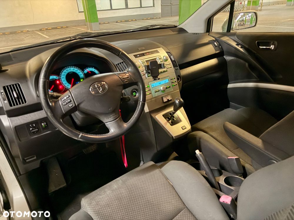Toyota Corolla Verso 1.8 Multi-Mode Sol - 16