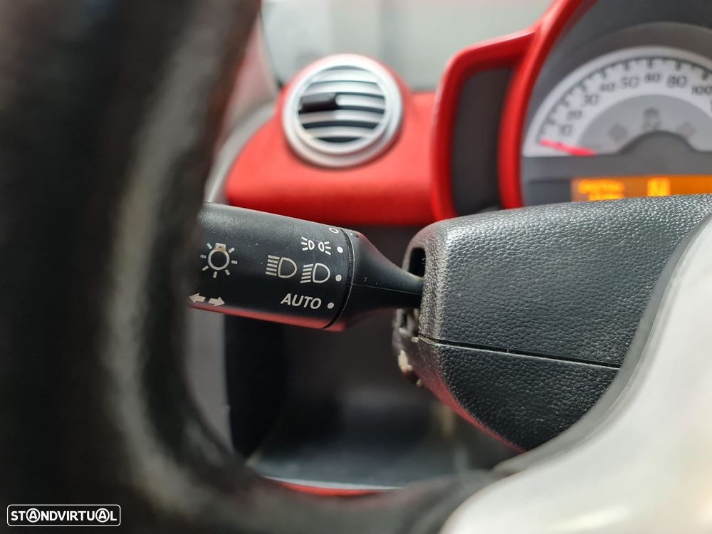 Smart Fortwo Cabrio 0.8 cdi Passion 54 - 24