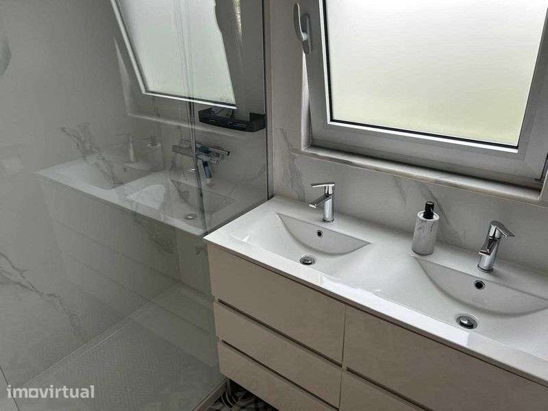 Casa em Ferragudo - Grande imagem: 4/12