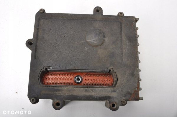 GRAND CARAVAN 3.3 V6 KOMPUTER SKRZYNI 04686760AC