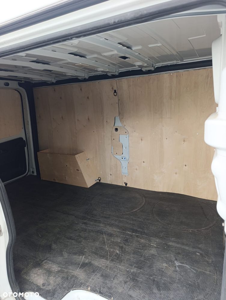 Renault Trafic - 6