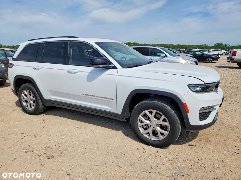 Jeep Grand Cherokee - 1