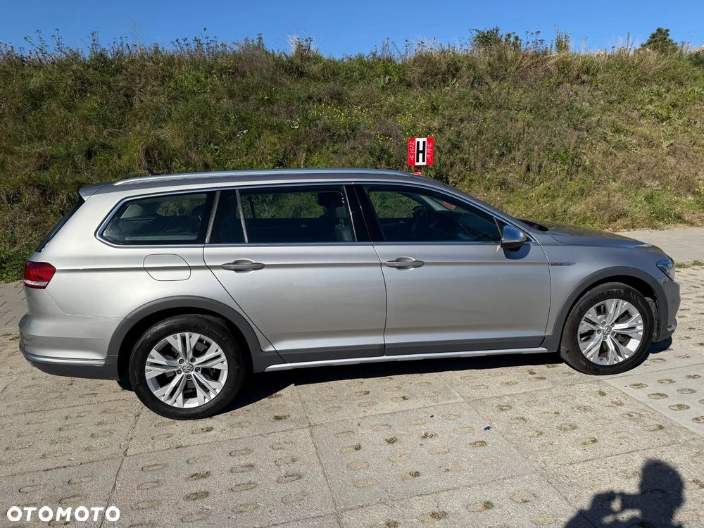 Volkswagen Passat 2.0 TDI Bi-Turbo BMT 4Mot Highline DSG - 6