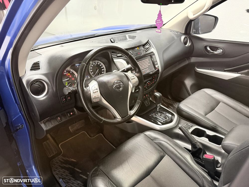 Nissan Navara 2.3 dCi CD 4WD N-Guard Auto - 27
