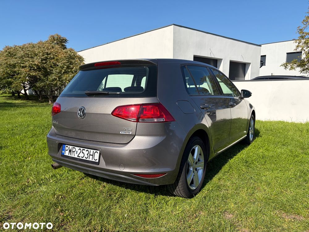 Volkswagen Golf 1.2 TSI BMT Trendline - 33