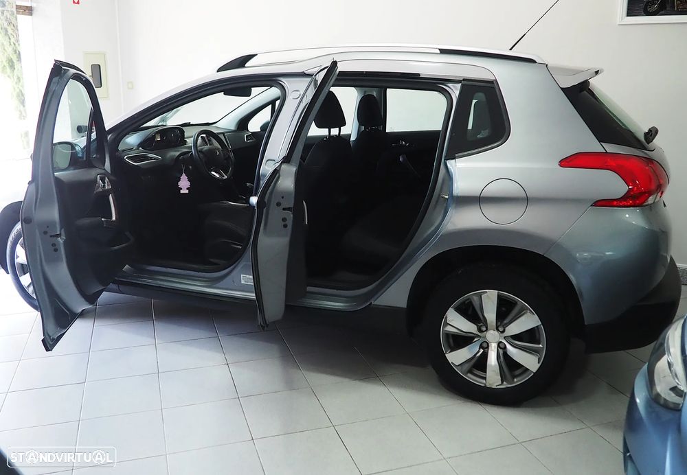 Peugeot 2008 1.2 PureTech Active - 11
