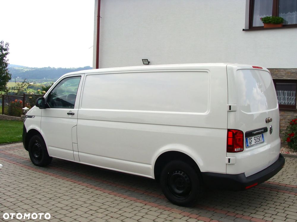 Volkswagen Transporter - 4