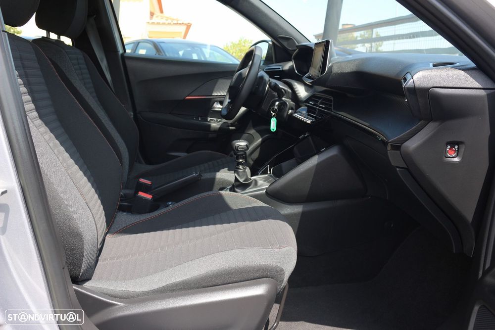 Peugeot 2008 1.2 PureTech Active Pack - 41