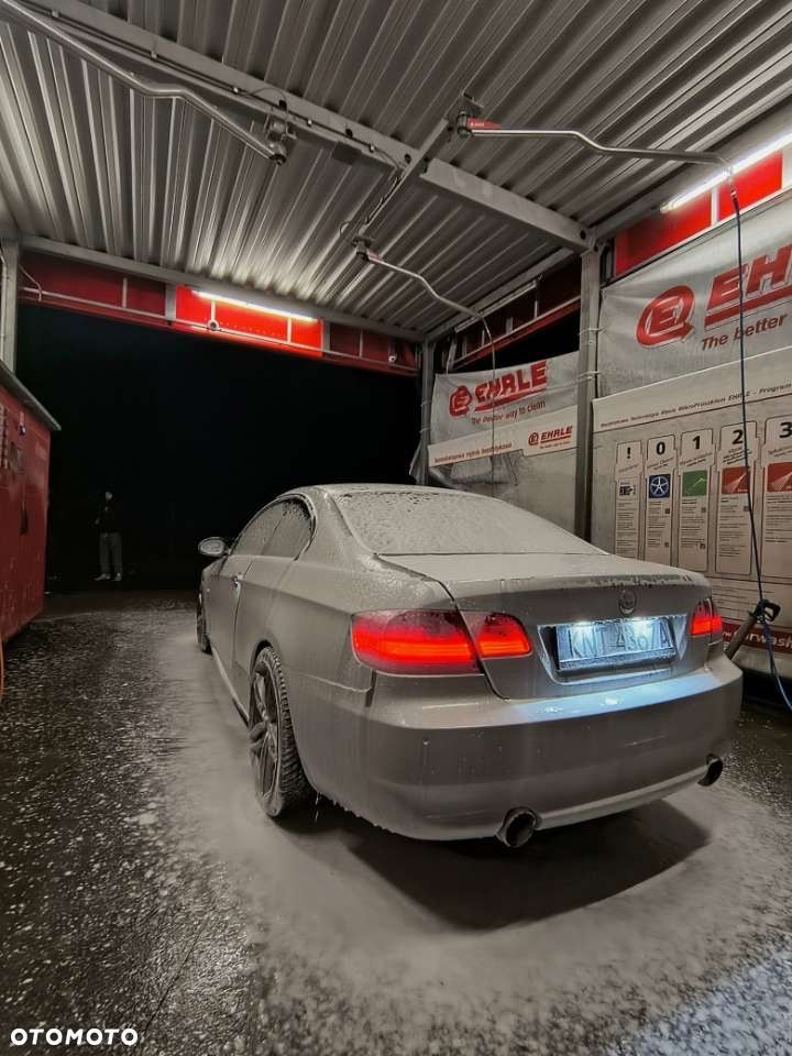 BMW Seria 3 325i - 9