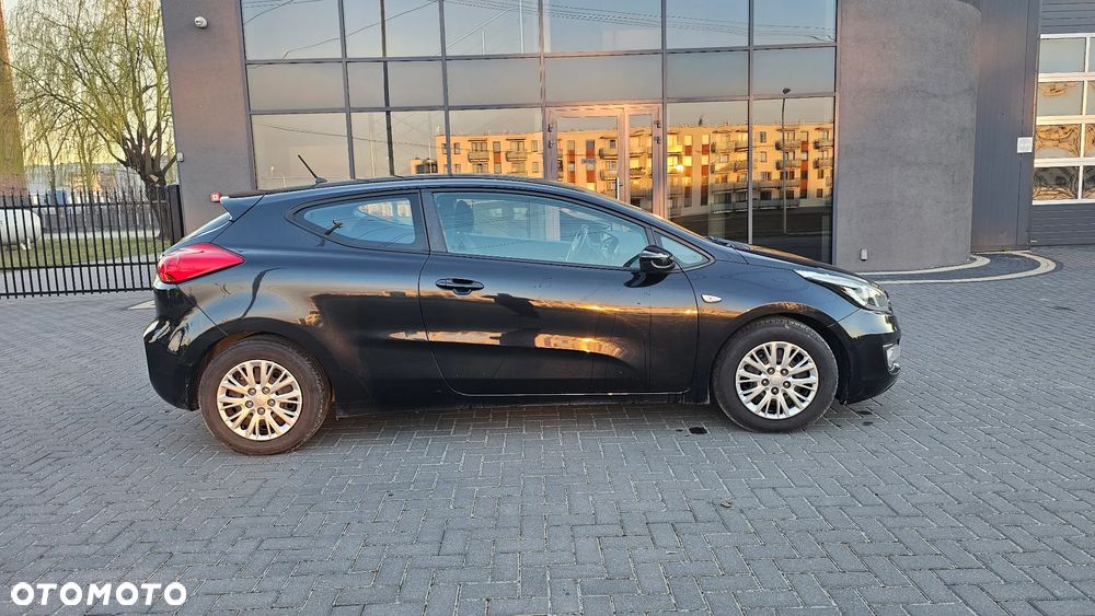 Kia Ceed 1.4 CVVT Dream Team Edition - 37