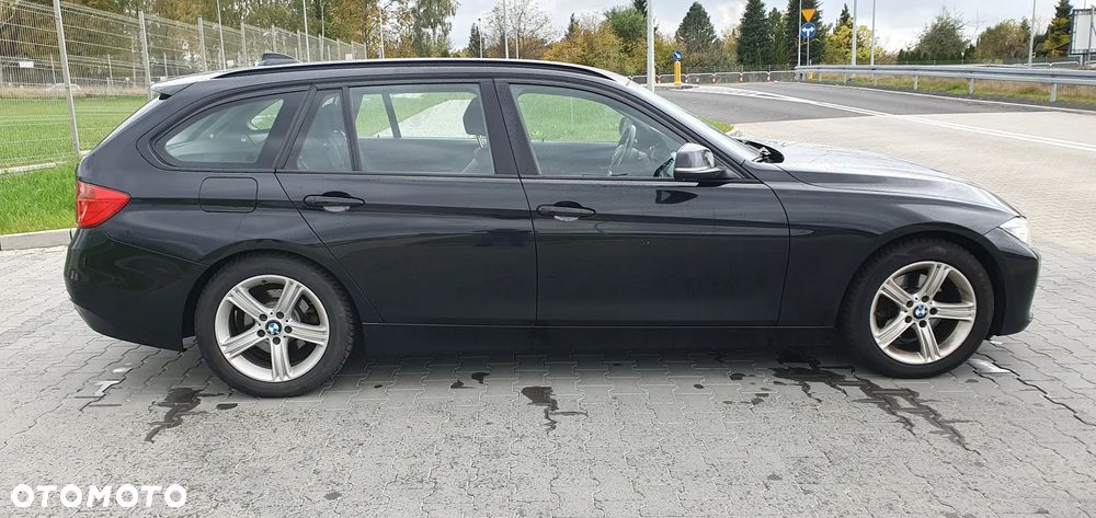 BMW Seria 3 320d - 13