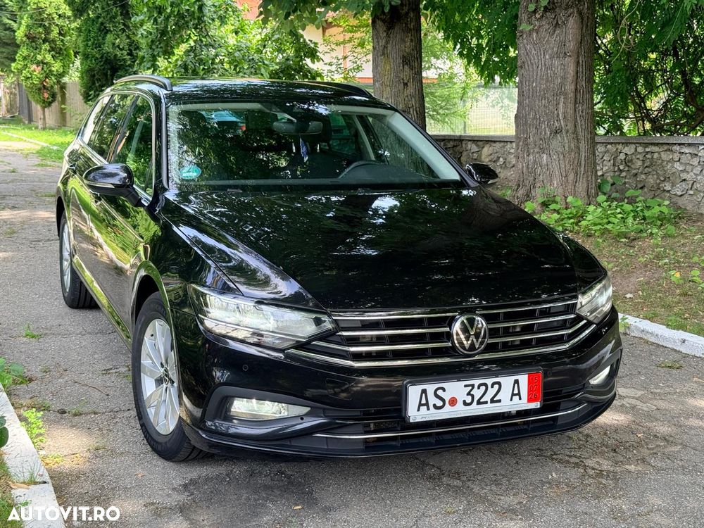 Volkswagen Passat 2.0 TDI SCR DSG Business - 1