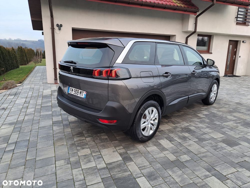 Peugeot 5008 - 29