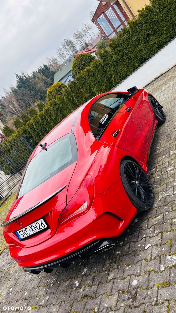 Mercedes-Benz CLA 250 4Matic 7G-DCT AMG Line - 4