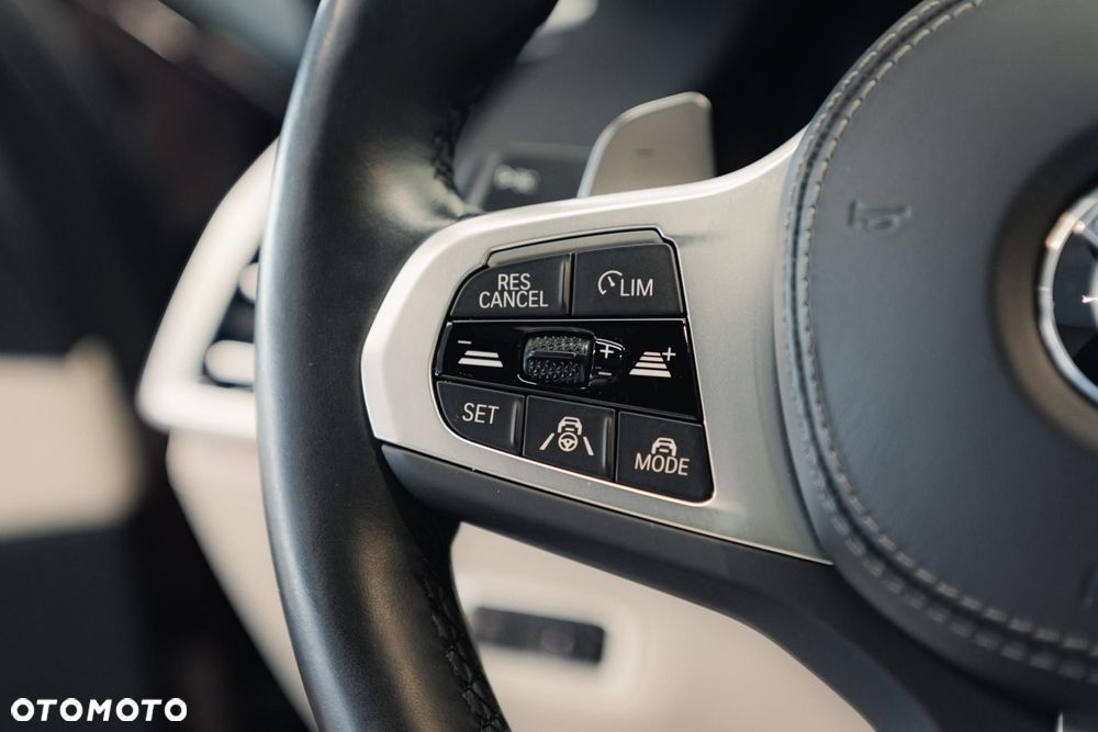 BMW X6 - 26