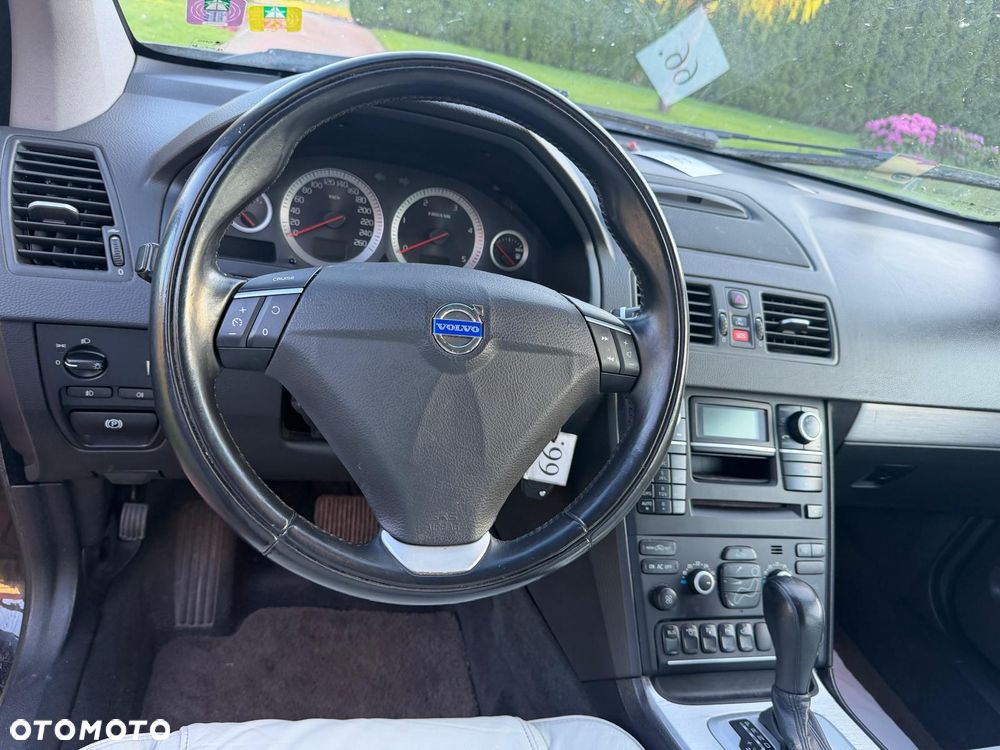 Volvo XC 90 - 26