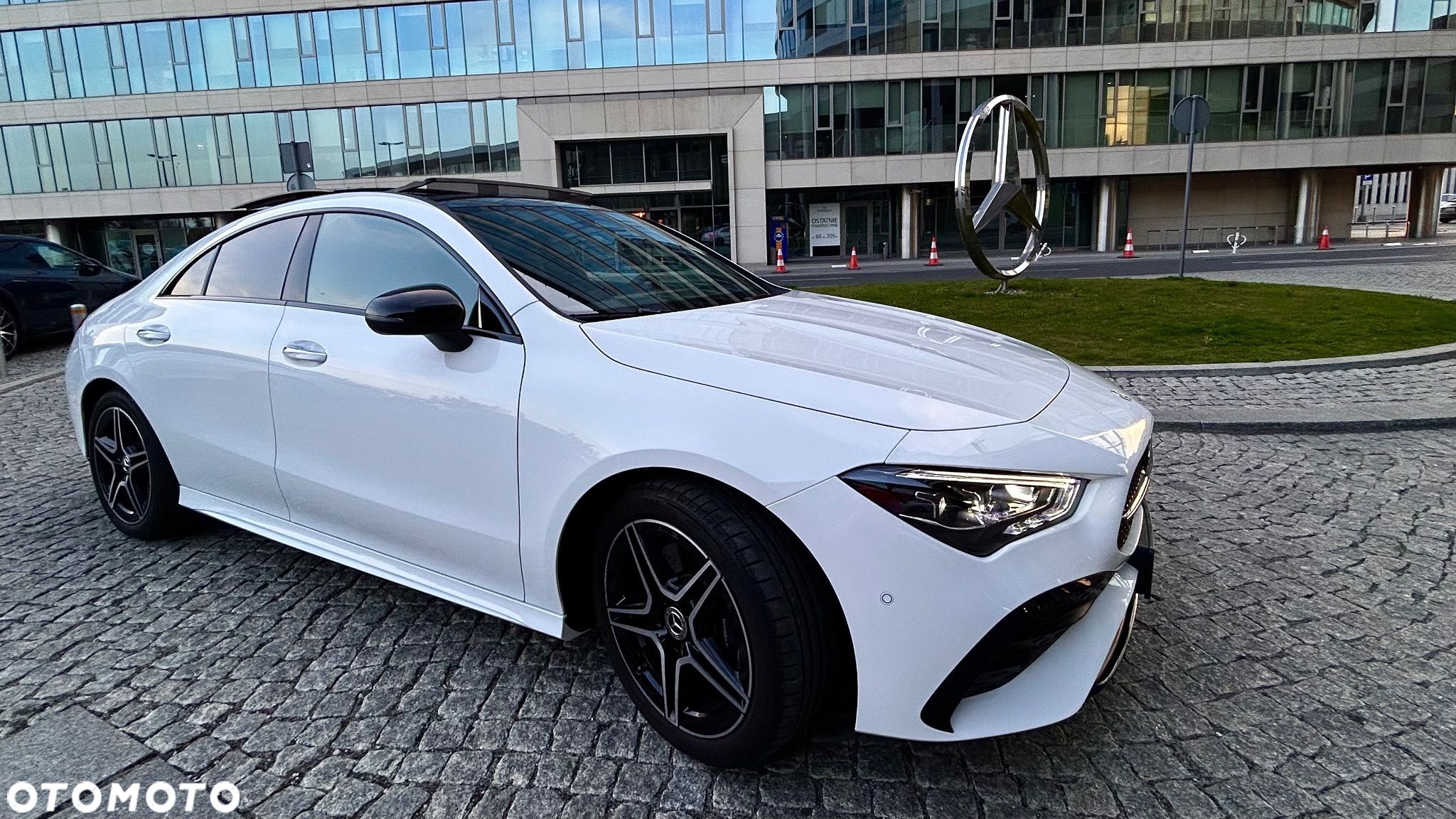 Mercedes-Benz CLA 200 AMG Line 7G-DCT - 1