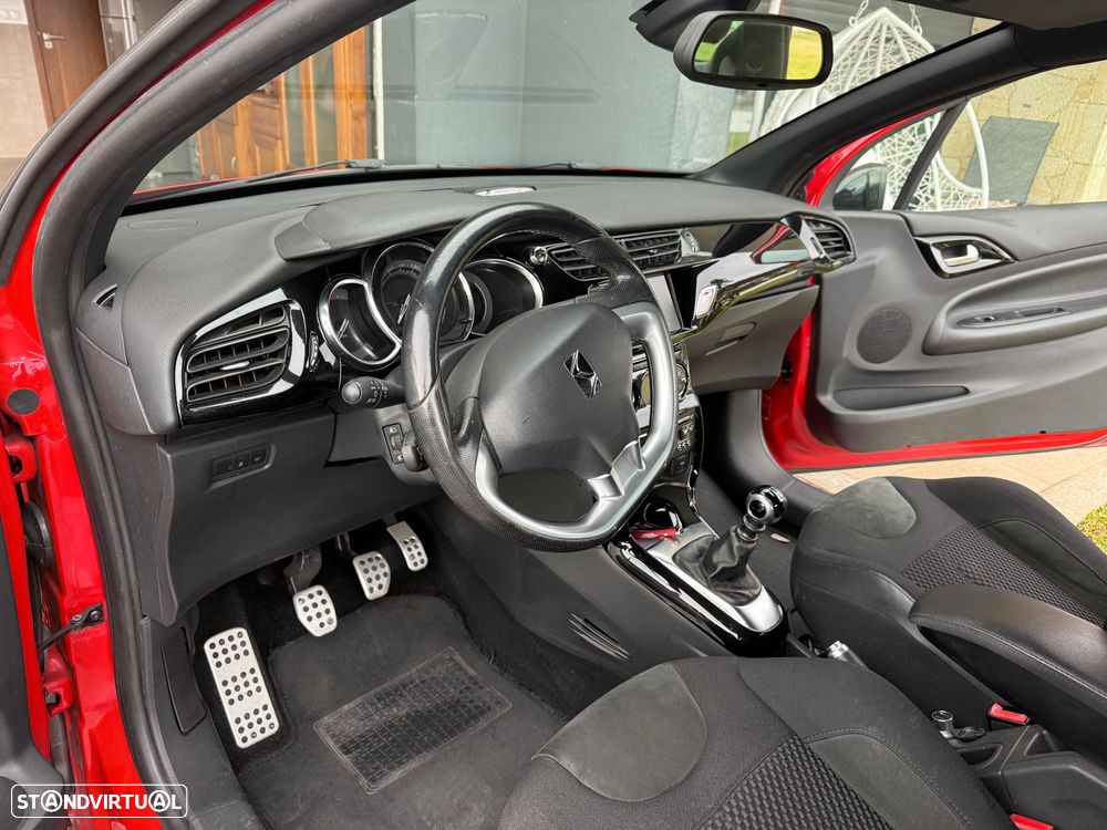 Citroën DS3 1.6 e-HDi Airdream Sport Chic - 11